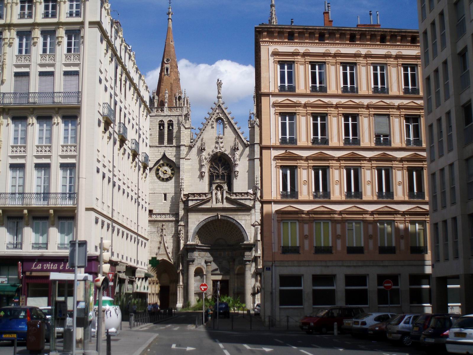 Lyon